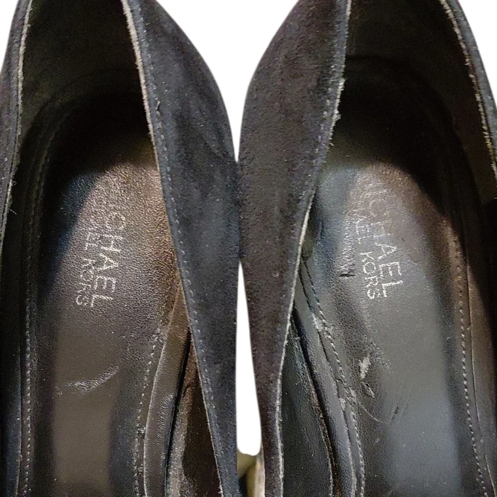 Michael Kors Liza Black Suede Block Heel Pump size 7 M - Picture 11 of 13